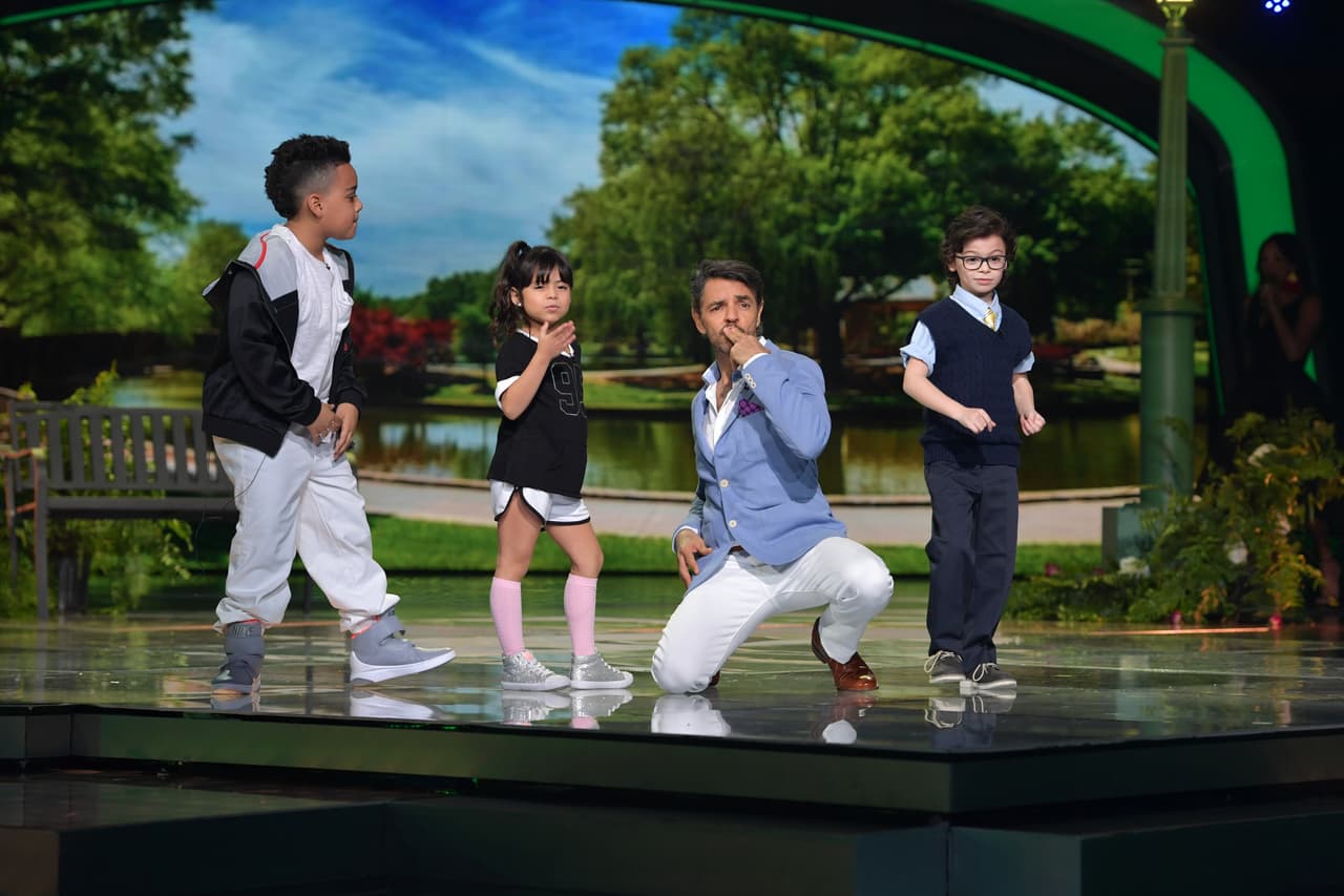 Por más que trató de explicarles, había cosas que los pequeños no entendían.