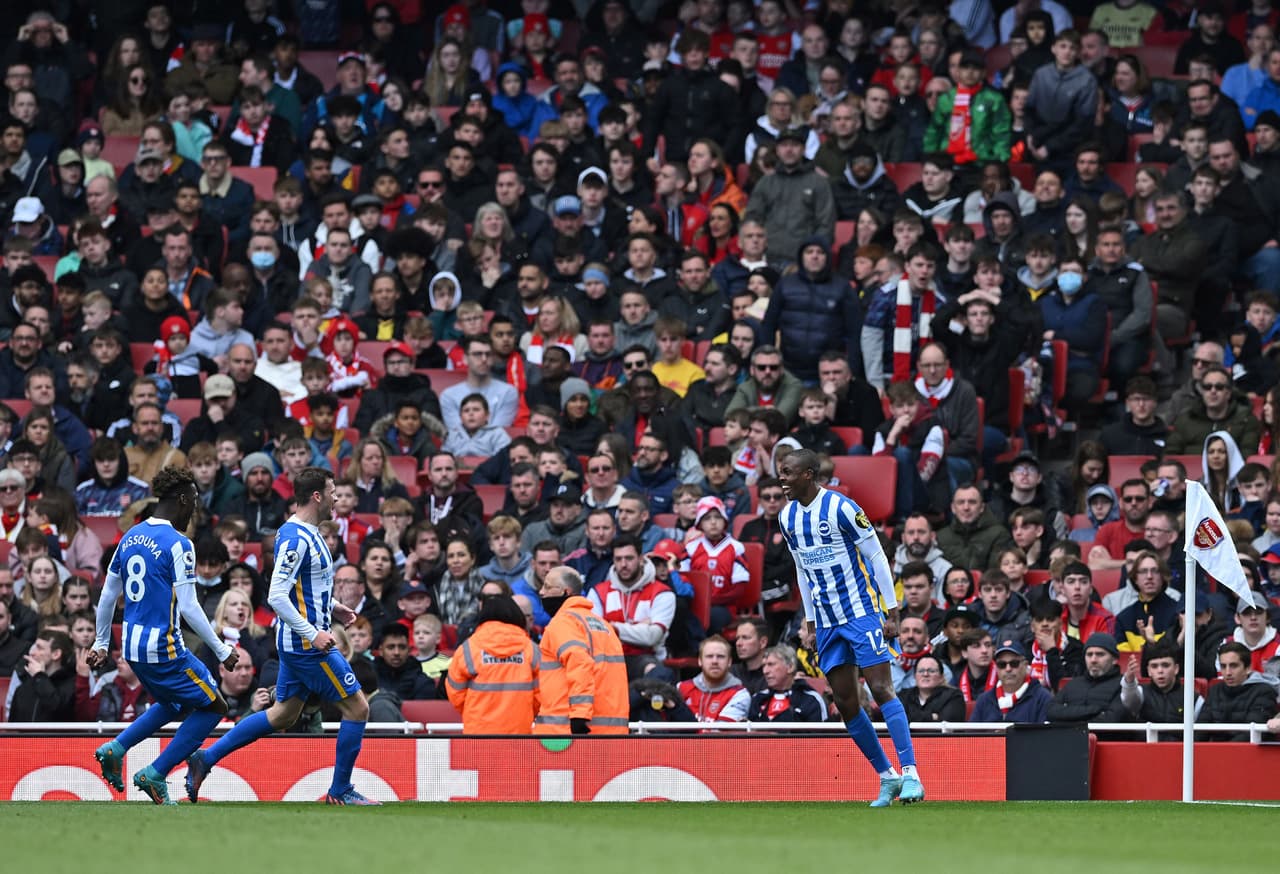 Brighton sorprendió 1-2 al Arsenal.