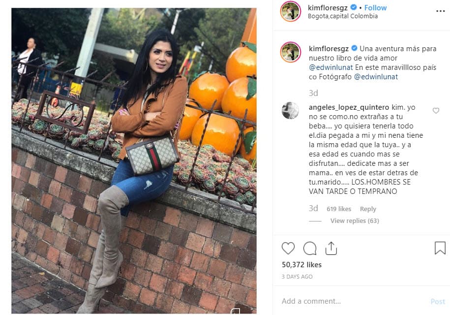 Se trata de un bolso de la marca Gucci, con el cual posó para una fotografía en su cuenta oficial de Instagram durante su reciente viaje a Colombia, al que acompañó a su esposo por cuestiones de trabajo.