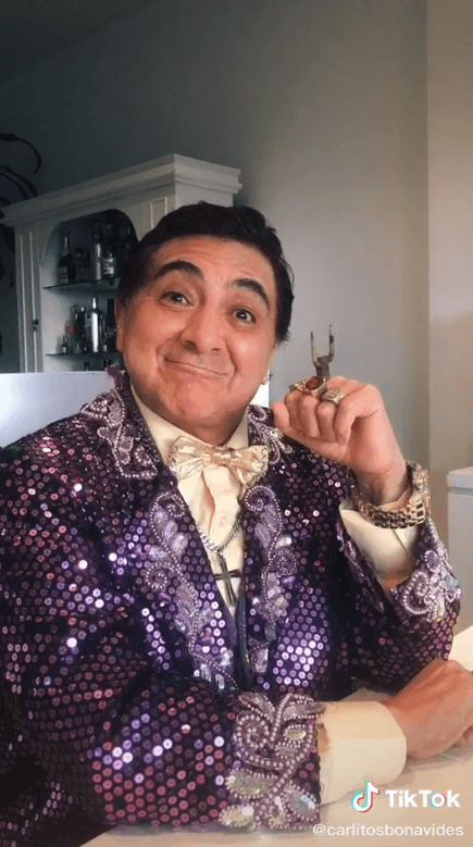 En 2021, Carlos expresó “Nos quedamos en calzones, pero nos volvimos a levantar” y afortunadamente, su nuevo hogar parece ser un buen inicio para seguir avanzando.