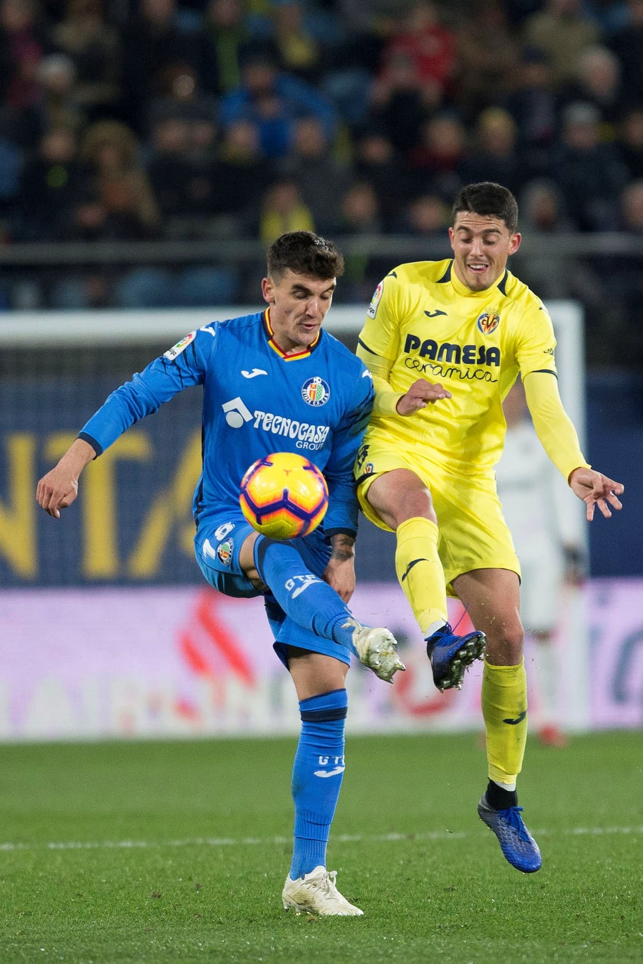Mediante un autogol del uruguayo Leandro Cabrera al minuto 75 encontró el empate el Villarreal.