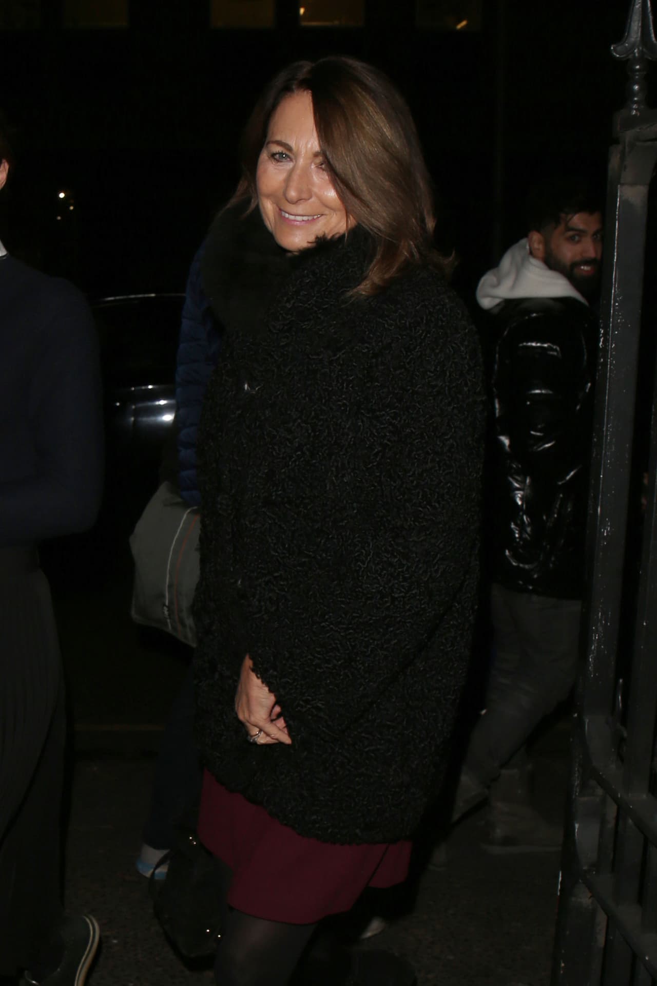 Carole creó Party Pieces, una empresa de accesorios para fiestas infantiles que les ayudó a hacerse de una considerable solvencia económica. Gracias a esta firma familiar logró financiar la educación de sus hijos y comprar la mansión que tienen en Bucklebury.