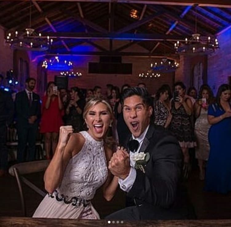 Luego de un año y dos meses de casados, esta famosa pareja está próxima a convertirse en padres por primera vez.