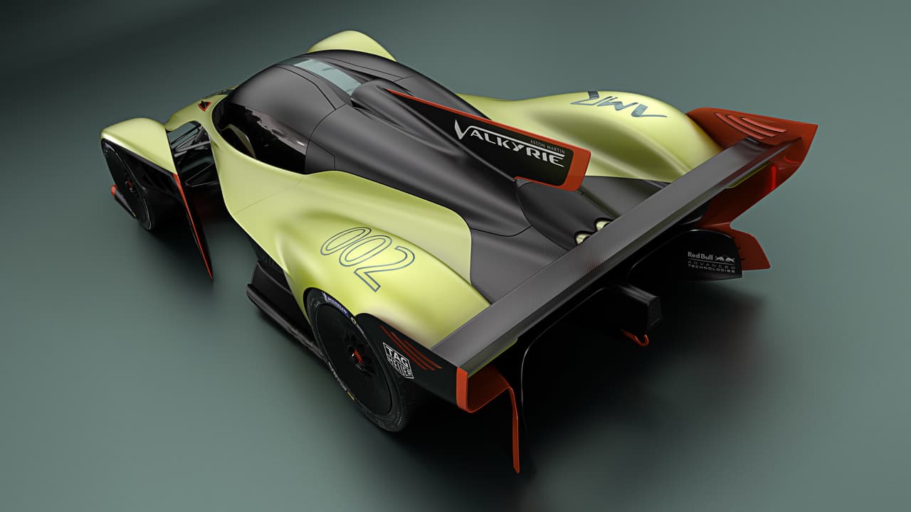 El fabricante informa que podrá alcanzar una
<b>velocidad máxima de 225 mph (360 km/h</b>) y soportar fuerzas de hasta
<b>3G’s mientras atraviesa curvas</b>.