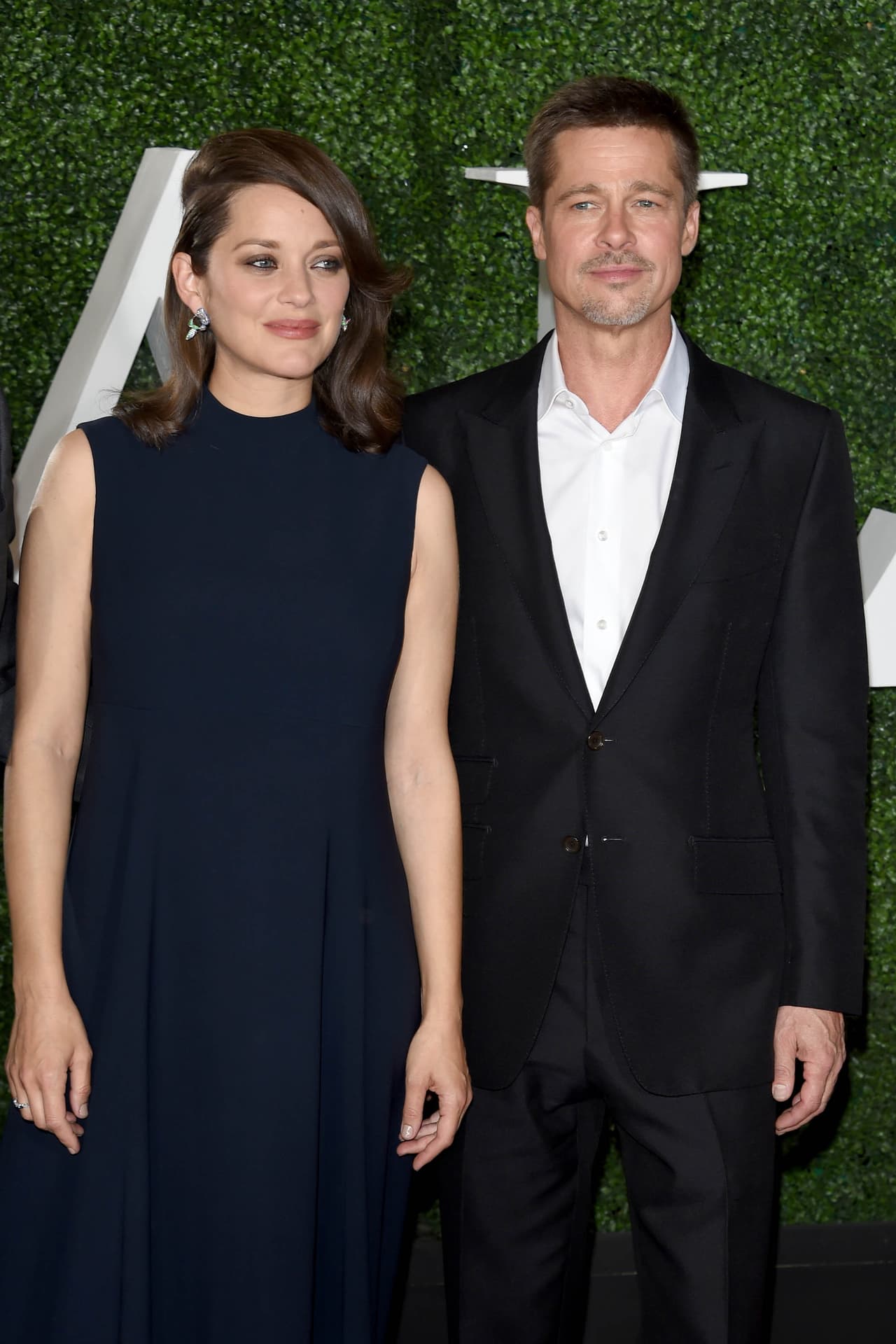 La señalaron como la amante de Brad, lo cual la actriz no tardó en desmentir.