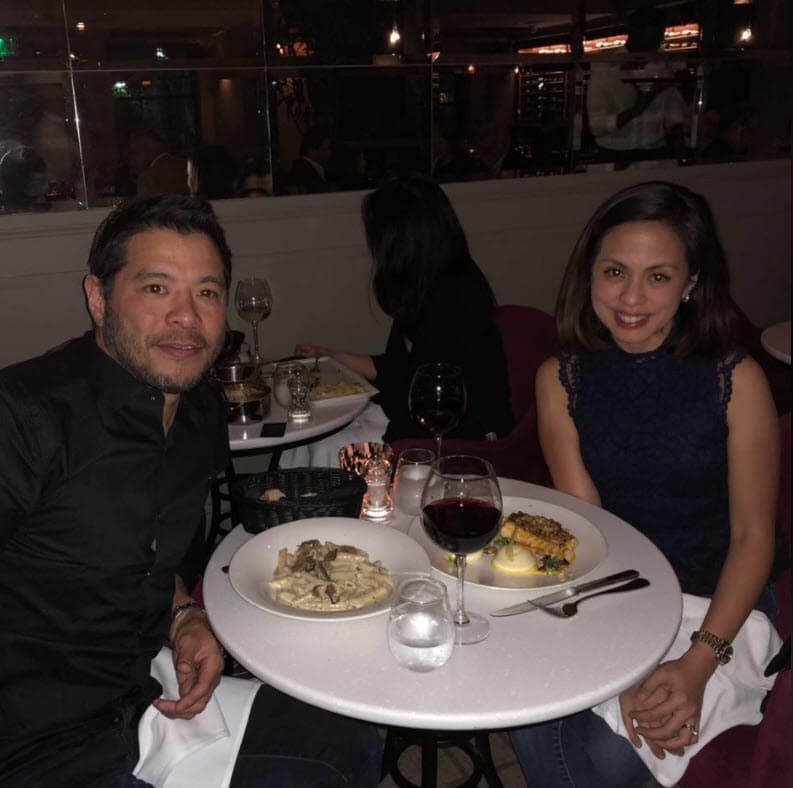 “El Maratón de Londres se comunicó con nosotros porque estaban buscando corredores en Los Ángeles. Nos preguntaron si teníamos una historia inspiradora que contar detrás de nuestro amor por correr. Mark les respondió por correo electrónico: 'Mi esposa tiene una historia inspiradora que contar'" narró Chudney en 
<b><a href="https://www.instagram.com/p/CF5yeHdABX5/" target="_blank">una publicación </a></b>en Instagram del equipo de corredores al que pertenecen, Team3P.
<br>