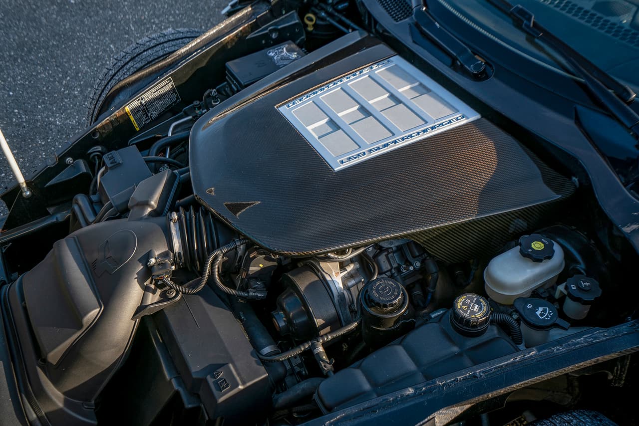 El Bertone Mantide está impulsado por un motor V8 sobrealimentado de 6.2 litros capaz de generar 638 caballos de fuerza y 604 lb-pie de torque.