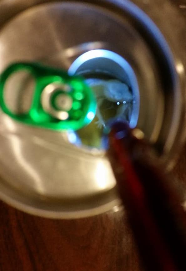 La demanda no específica la suma de dinero que solicita Toubbeh por los supuestos daños y lesiones que sufrió.