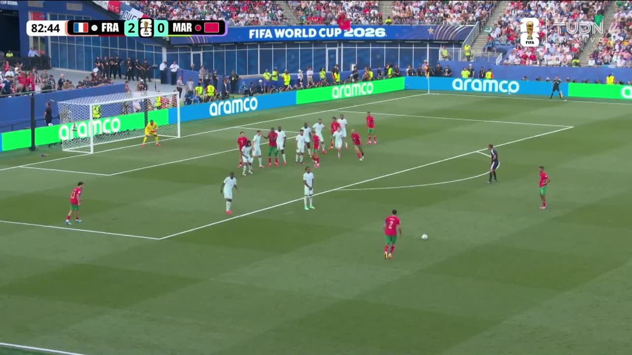 ¡Ounahi prueba de lejos y Francia responde!