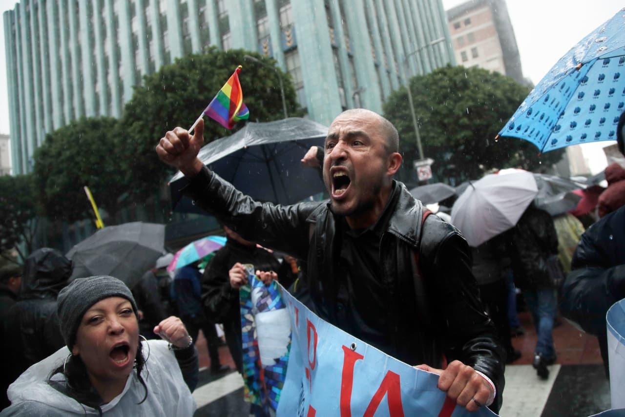 La expresión de uno de los miles de manifestantes en la marcha.