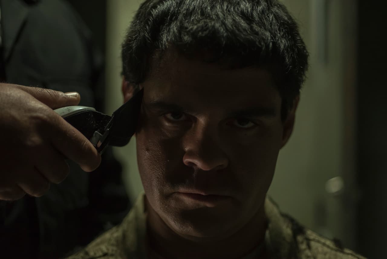 At the end of Season 1, Marco De la O confessed the impact he had while playing the final scenes in his emotional state, because it was hard for him to distinguish between fictional and non-fictional.