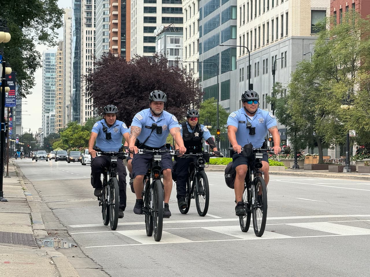 El FBI advierte sobre un "entorno de amenaza elevado" debido a una variedad de riesgos, incluyendo crimen violento y terrorismo.