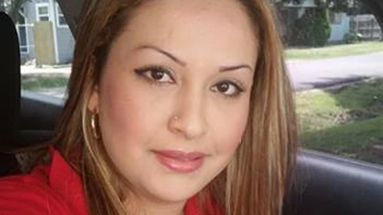 Verónica Mercado, de 26 años y madre de tres niños, fue descrita por amigos y vecinos como una mujer muy trabajadora y dedicada a sus hijos.