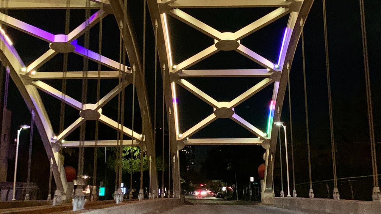 El Primer Monumento Nacional a las Vidas Perdidas por Covid-19 es parte de la toma de posesión del presidente electo Joseph R. Biden, Jr. y la vicepresidenta electa Kamala D. Harris.