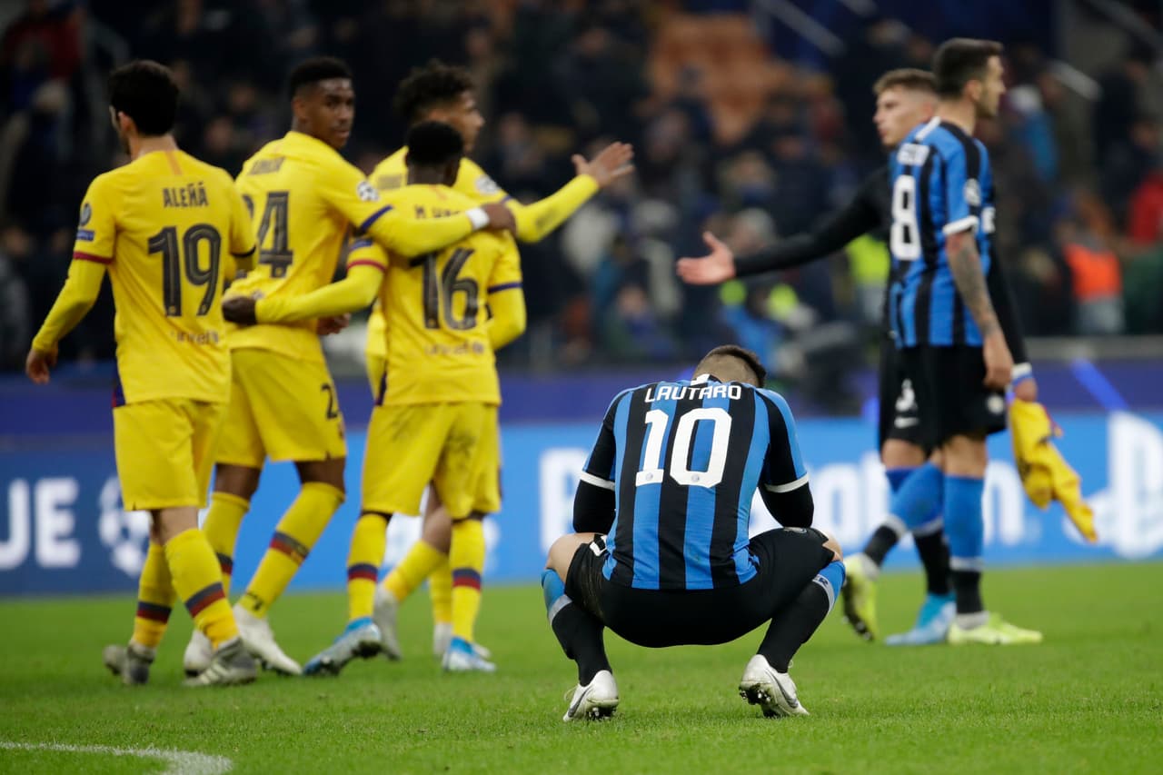 El único problema es que con 22 años el Inter lo blindó por más de 100 millones de euros, por lo que el Barça estaría dispuesto a mandar hasta a seis jugadores de la plantilla actual.