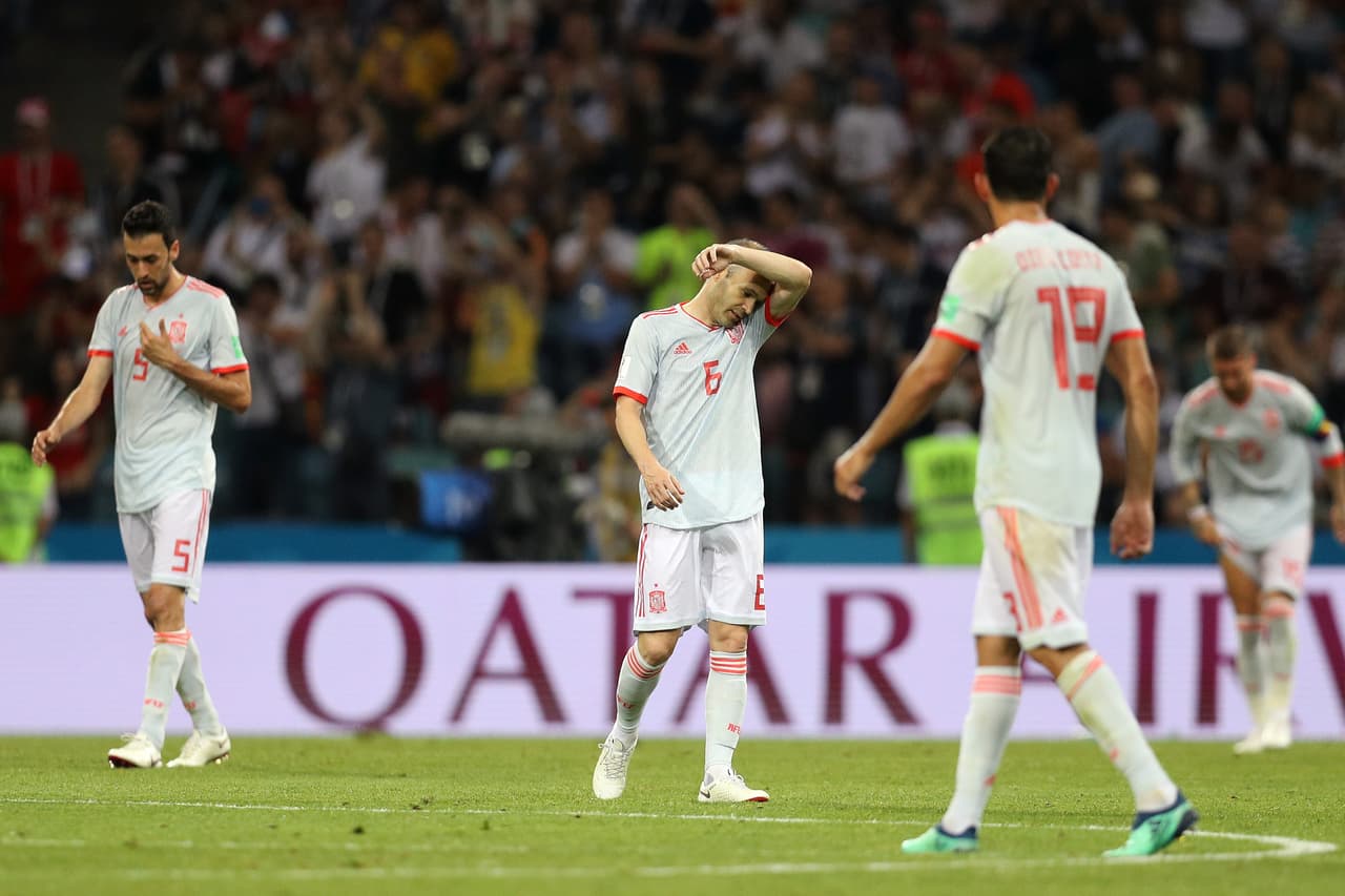 Luego de la decepción del primer tiempo, España se sacudió con furia para buscar la remontada.