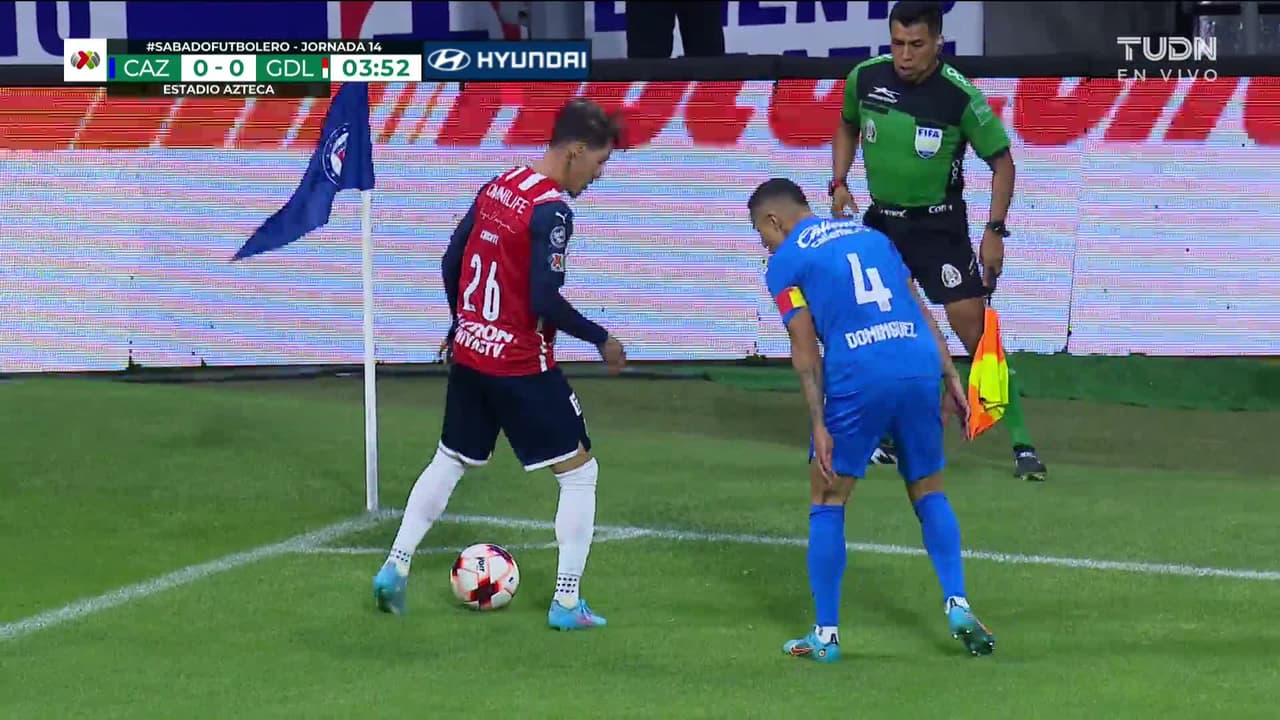 ¡TIRO ATAJADO! disparo por Alexis Vega.