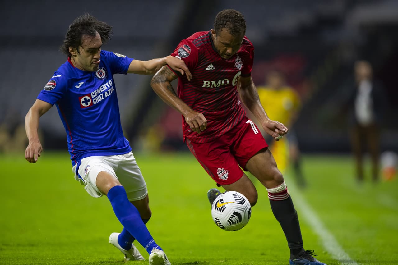 Con un solitario gol de Brayan Angulo, Cruz Azul vulve a vencer a Toronto y con un marcador global de 4-1, son el segundo equipo clasificado a las semifinales.