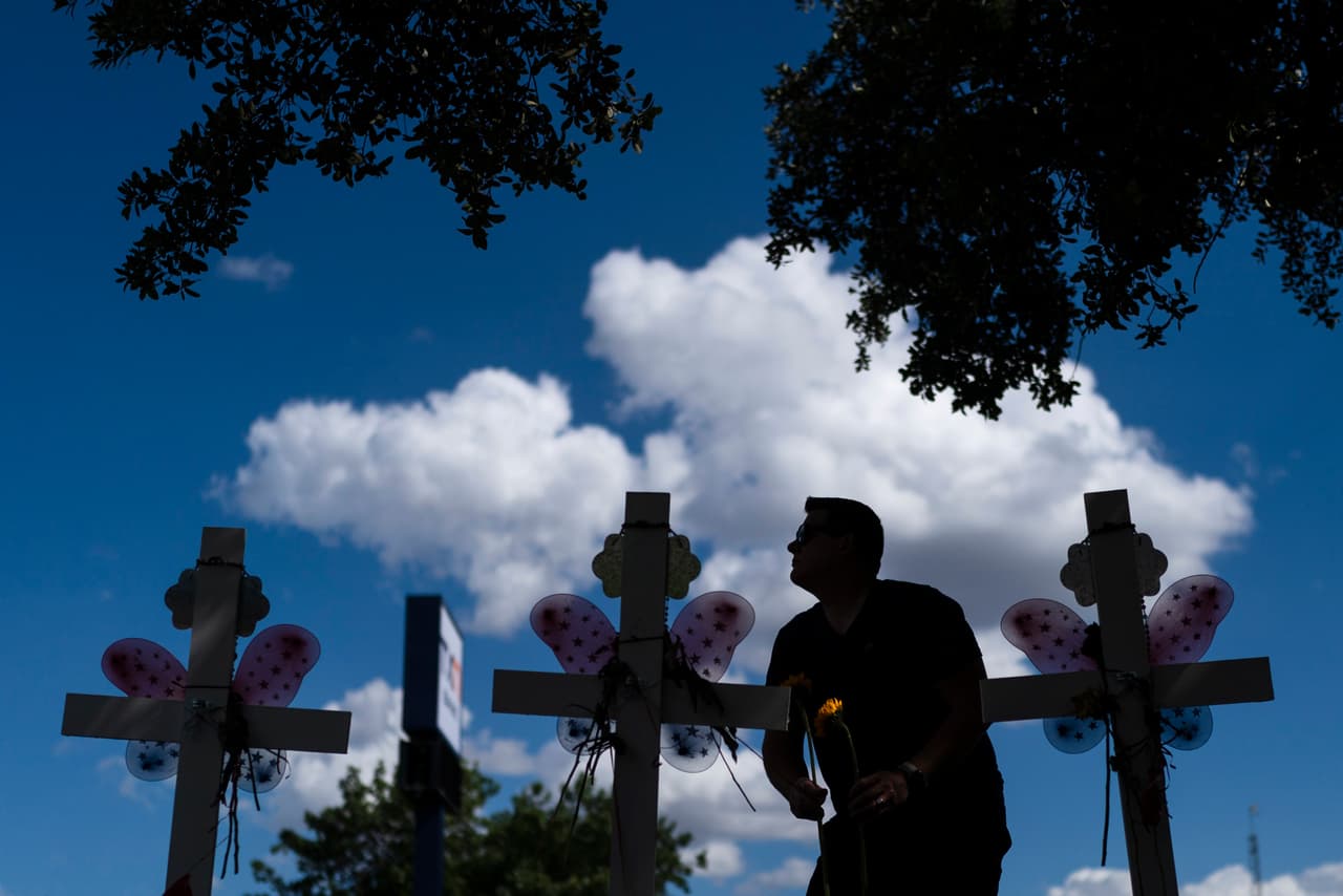 Si la mitad de los que van a cometer un tiroteo masivo dejan pistas, ¿por qué no se hace nada con eso para prevenir nuevas masacres?