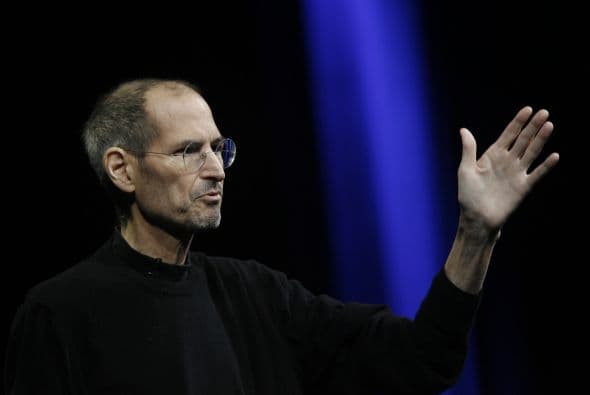 Tanto el reciente iPhone 5 como la tercera generación del iPad, que debutó en marzo, han sido éxitos comerciales incluso antes de llegar al mercado y Apple ha batido récords en la bolsa donde ha pasado a ser la empresa con la mayor capitalización bursátil de todos los tiempos, informó Efe. Aunque los números de esa compañía californiana apabullan, sus dispositivos ya no tanto.