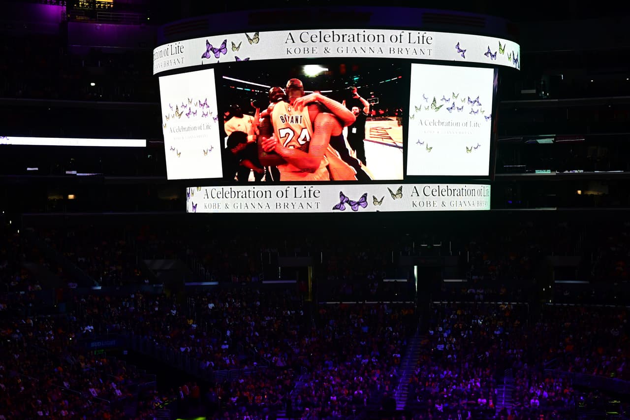 La viuda de la leyenda de la NBA y los LA Lakers agradeció a todos por su presencia en ‘La celebración de la vida’ en honor a las víctimas del accidente de helicóptero y por todos los mensajes que le han enviado durante todo este tiempo.