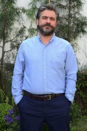 Estuvo casada con el comediante Roberto Flores y actualmente 
<b><a href="https://www.univision.com/famosos/a-regina-blandon-actriz-de-la-familia-p-luche-no-le-preocupan-las-criticas-por-su-noviazgo-con-martin-altomaro-fotos" target="_blank">mantiene un romance con el actor Martín Altomaro</a></b>.