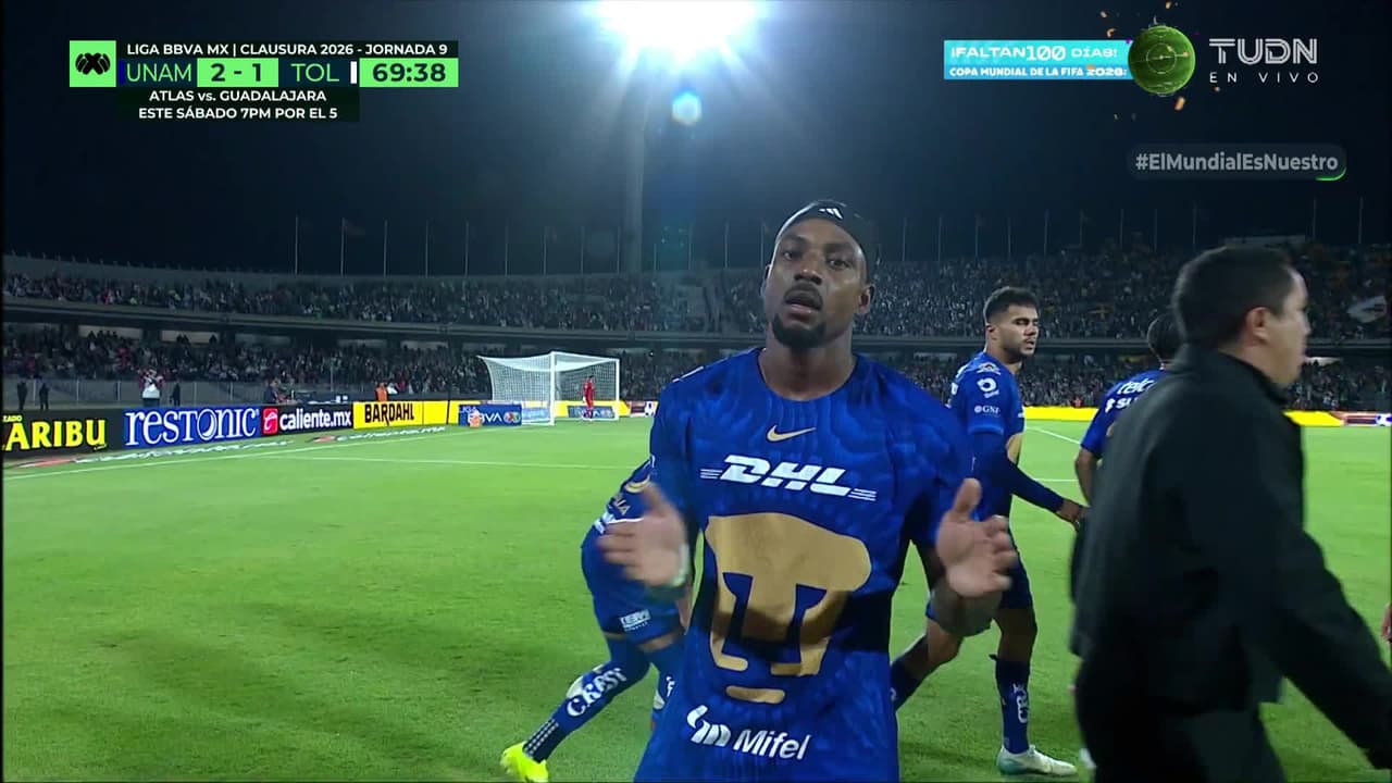 ¡Goooool de Pumas! Angulo le gana el duelo a Hugo y pone el 2-1 en C.U