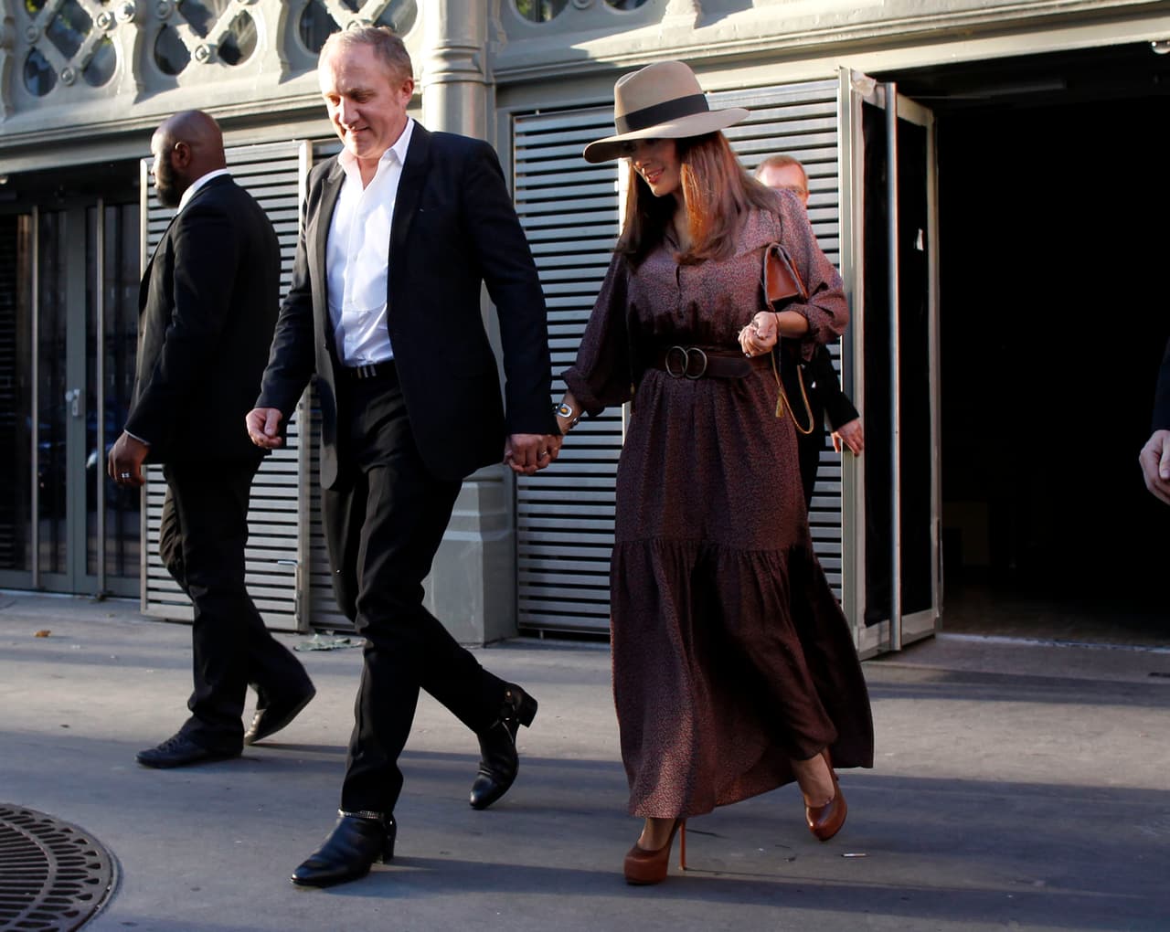 Estuvieron rodeados de más de 2500 obras de arte, de artistas como Joan Miró y de una cena a cargo del gran chef español José Andrés.