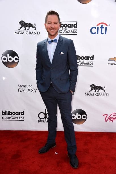 Ted Stryker Mira aquí lo último en chismes.