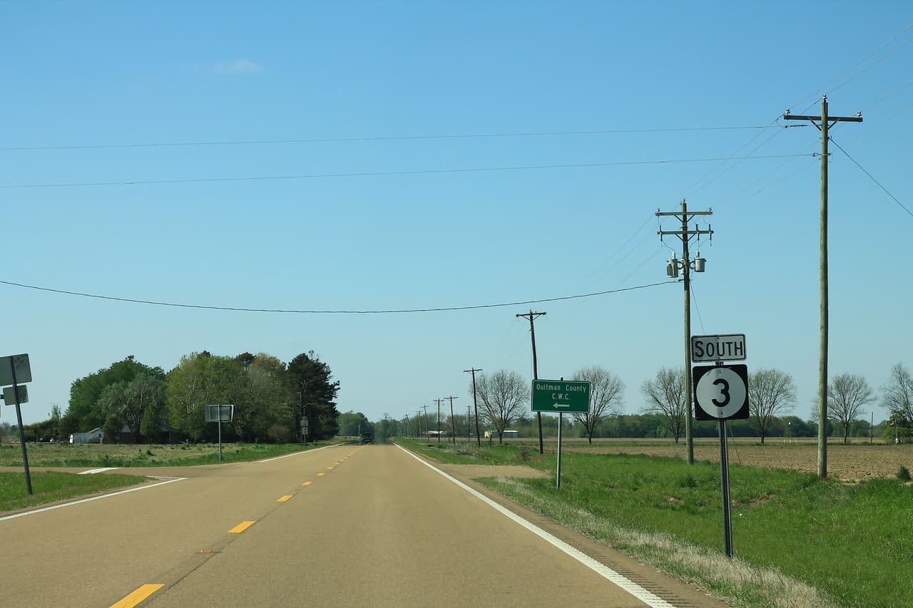 <h3 class="cms-H3-H3">17. Lambert, Mississippi</h3>
<br>
<br>🏚️
<b> Ingreso familiar promedio: </b>$18,125
<br>
<br>🏚️
<b>Tasa de pobreza: </b>42.2%
<br>
<br>🏚️
<b>Tasa de desempleo promedio en los últimos cinco años: </b>24.0%
<br>
<br>🏚️
<b>Adultos con licenciatura: </b>7.4%
<br>
<br>🏚️
<b>Población: </b>1,159
<br>