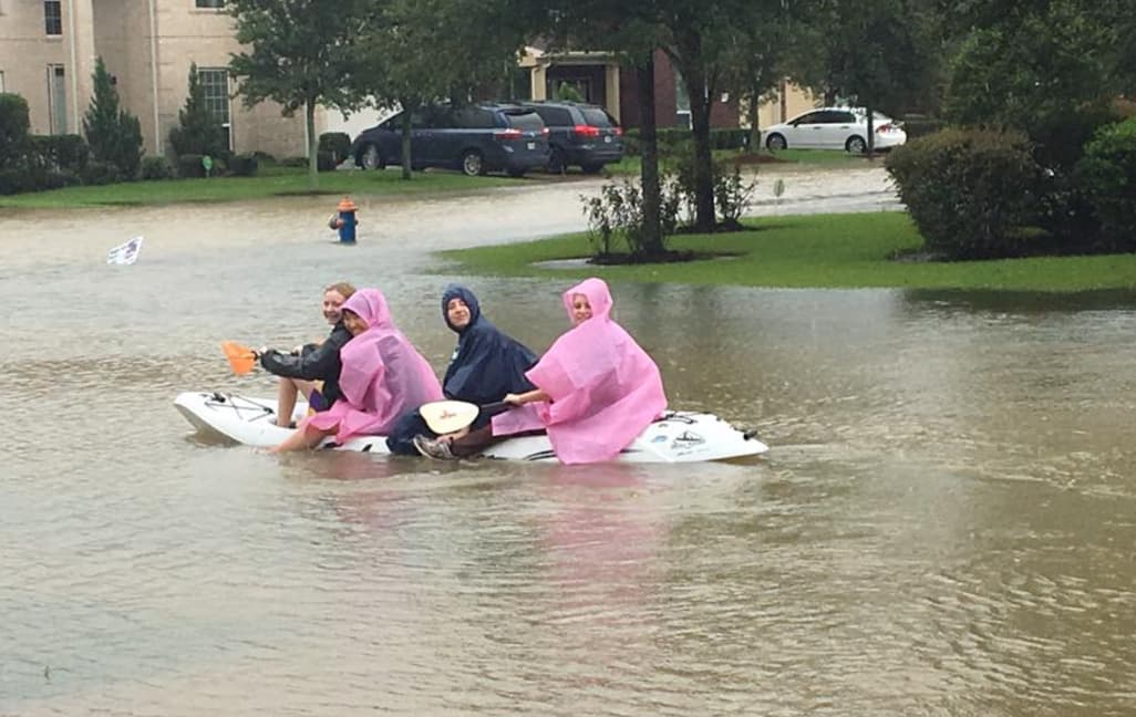 Mis 5 días encerrada en una casa de Houston y la sorprendente reacción de mis vecinos