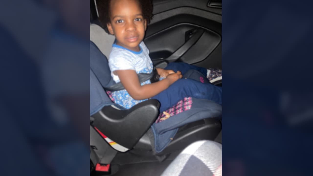 ¿La has visto?: Buscan a la hija de 2 años del hombre acusado de estrangular a su esposa tras una discusión