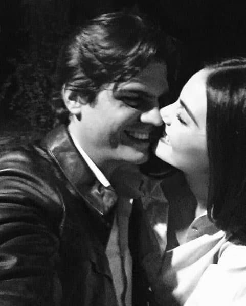 Esas enormes sonrisas lo dicen todo, ¡entre ellos hay amor del bueno!