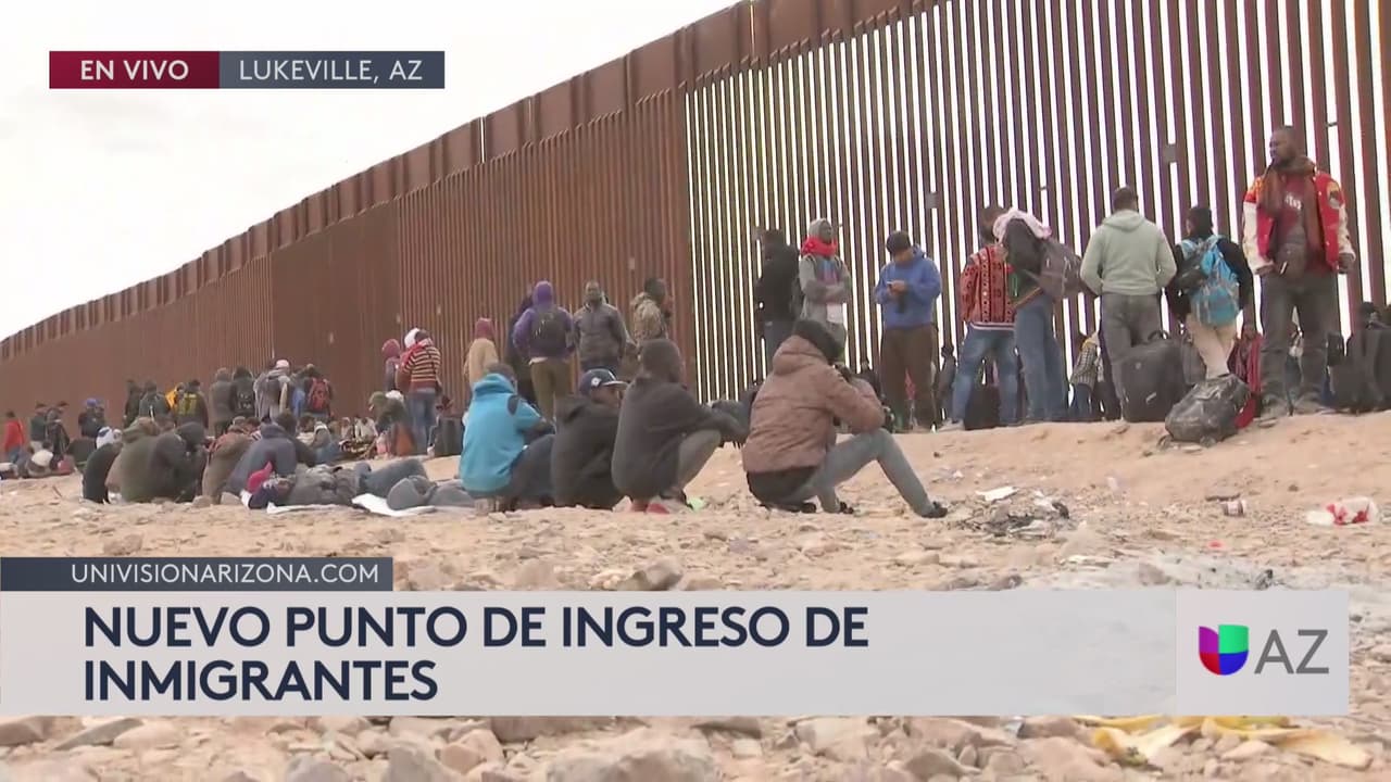 En fechas recientes Lukeville, Arizona, ha visto un significativo aumento de migrantes que cruzan desde México la valla fronteriza de manera irregular para adentrarse hacia los Estados Unidos.