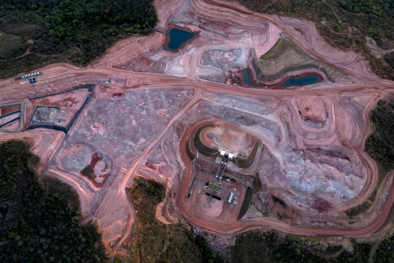 Estados Unidos y otros países recurren a Brasil en busca de tierras raras, lo que genera preocupación ambiental