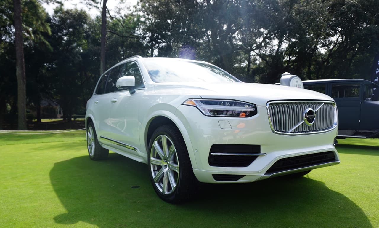 Esta es la nueva Volvo XC90 T8 2016 híbrida de conexión. Ganadora del premio al Vehículo Verde del Año del Auto Show de Miami 2016