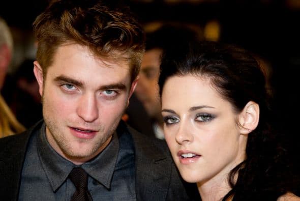 Kristen Stewart ruega a Robert Pattinson que pase Navidad a su lado