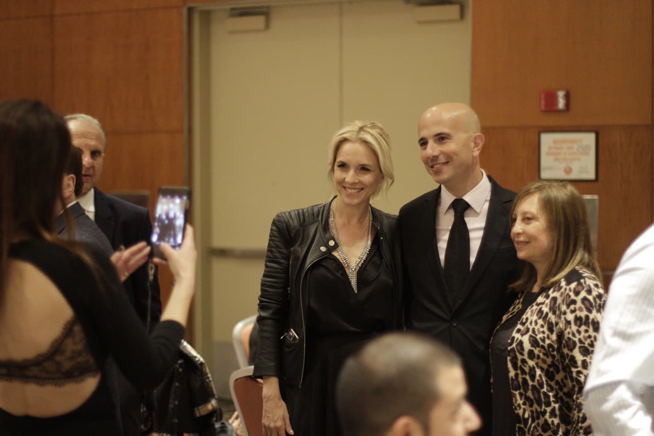 Al evento también asistió la actriz argentina Carla Peterson y Atilio Berardi, el cónsul de Argentina en Chicago.
