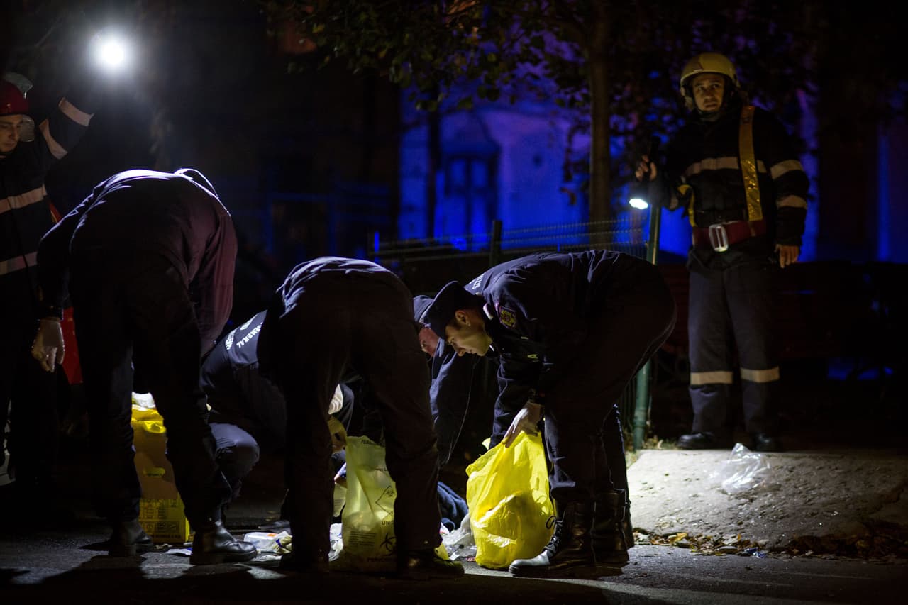 Rumanía: al menos 27 muertos tras incendio en discoteca 