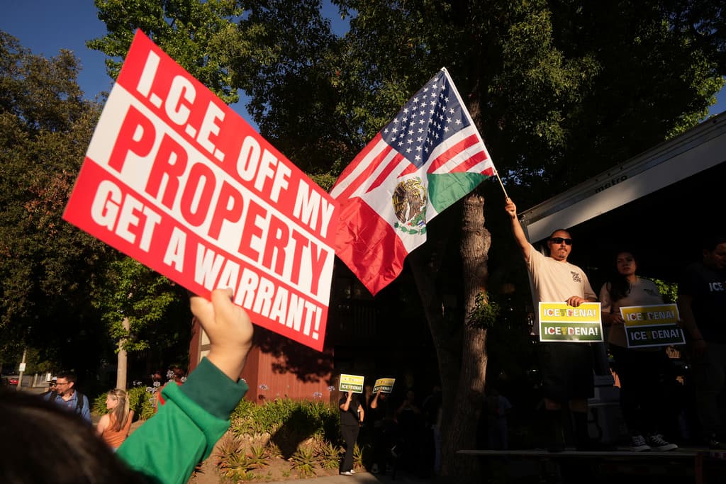 Movimiento “Good Trouble” moviliza a más de 50 ciudades en Florida en defensa de derechos constitucionales