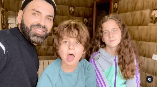 Otros de los que hicieron una aparición especial en las redes sociales del ‘fashionista’ fueron sus sobrinos, Emma y Jorge.