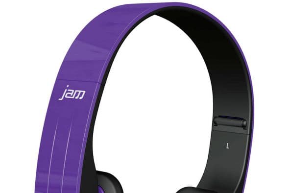 Simplifícale la vida con un portátil Hx-hp610 HDMX que tiene un altavoz integrado que no interviene para nada con su música, además puede recibir llamadas telefónicas inalámbricas hasta 30 pies. El regalo genial para papá.