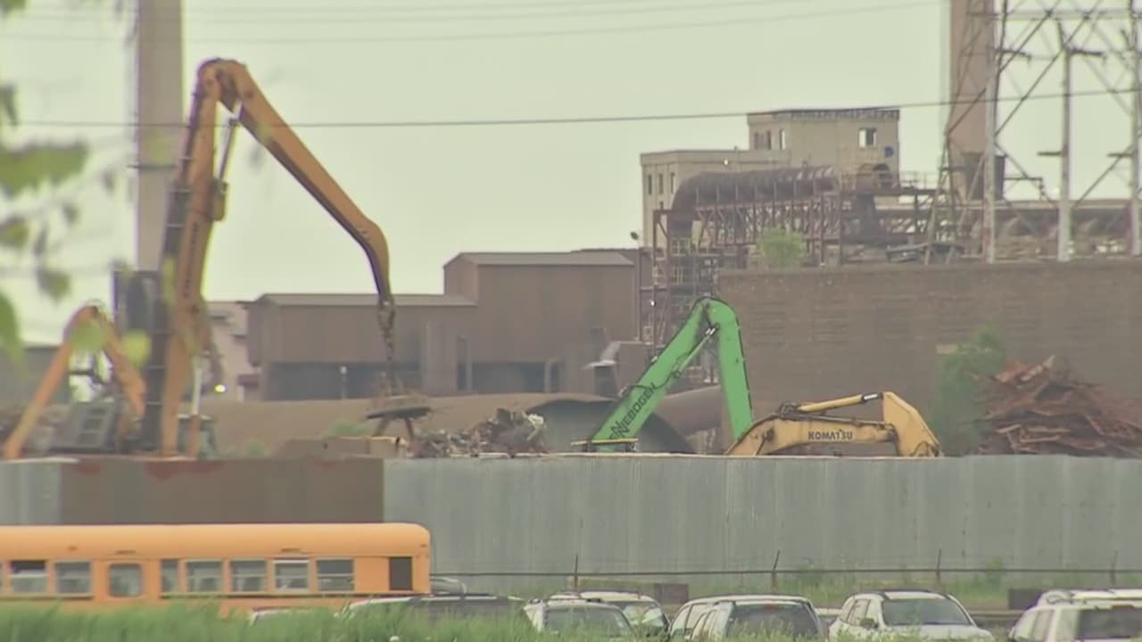 Denuncian a la alcaldía de Chicago por presunta discriminación ambiental