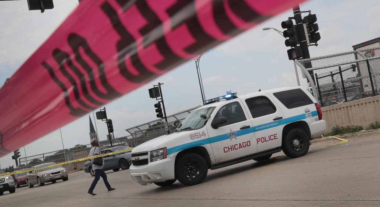 Presunto ladrón es abatido cuando intentaba asaltar tienda de auto partes en Chicago