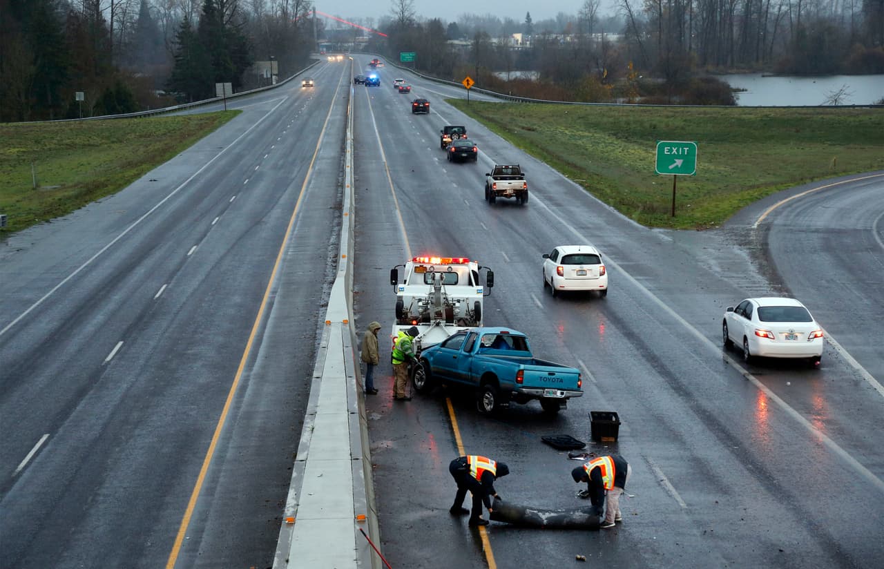 Las condiciones meteorológicas han sido las causantes de varios accidentes fatales. Al menos tres colisiones múltiples se registraron este jueves entre los estados de Ohio y Pennsylvania. En uno de ellos, cerca de 50 vehículos se vieron implicados.