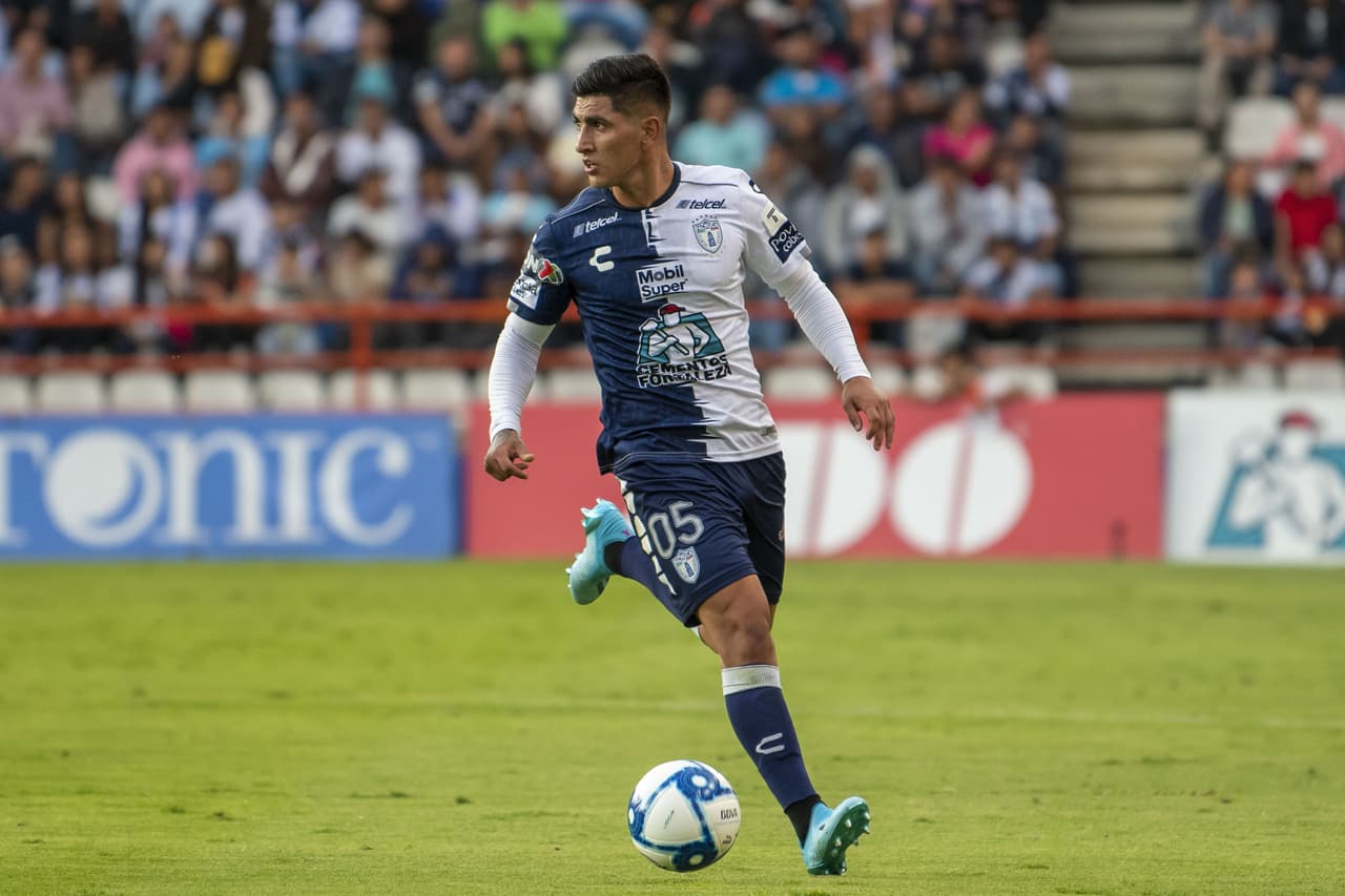 Víctor Guzmán había sido vendido a Chivas para el Clausura 2020, pero el tema del dopaje lo hizo volver a Pachuca.