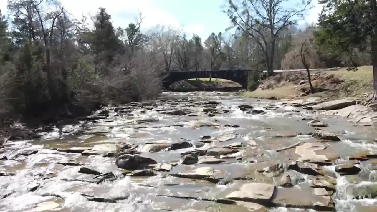 Así es el manantial natural de Georgia que muchos dicen que tiene propiedades medicinales