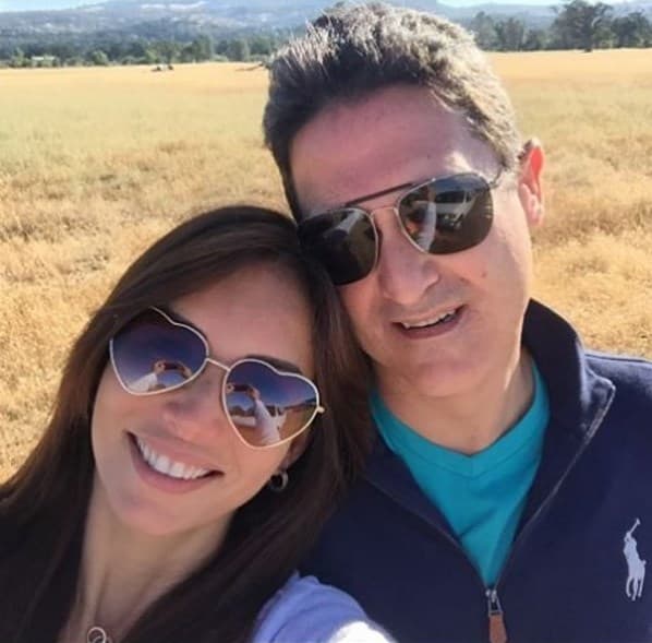 La bella y carismática Giselle no pierde oportunidad de presumir lo enamorada que está en sus redes sociales.