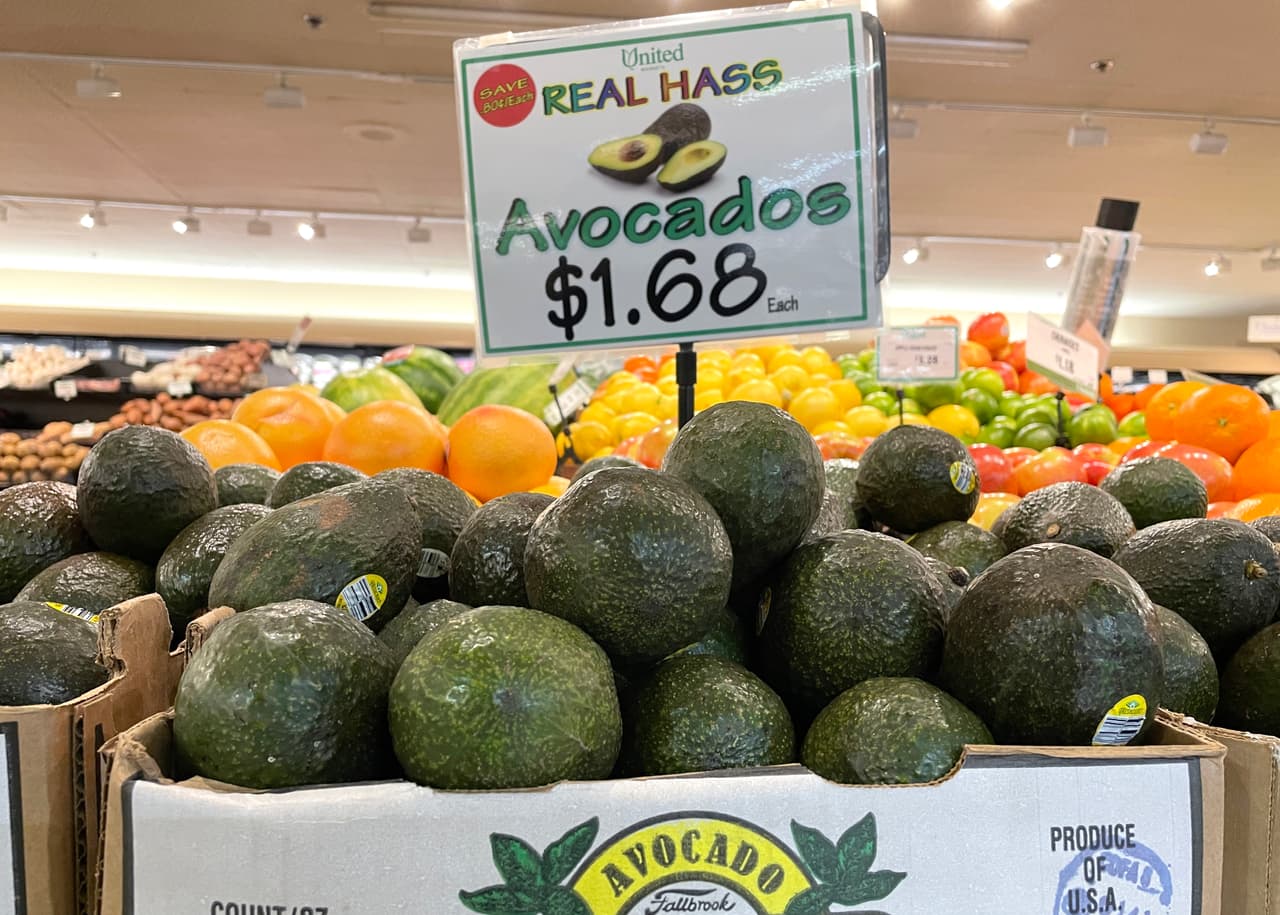 Con todo y el aumento de precio, según datos de la Asociación de Productores y Empacadores Exportadores de Aguacate de México, para este Super Bowl se estima que se enviaron 140 mil toneladas a Estados Unidos, lo que representa 4% más que en 2021.