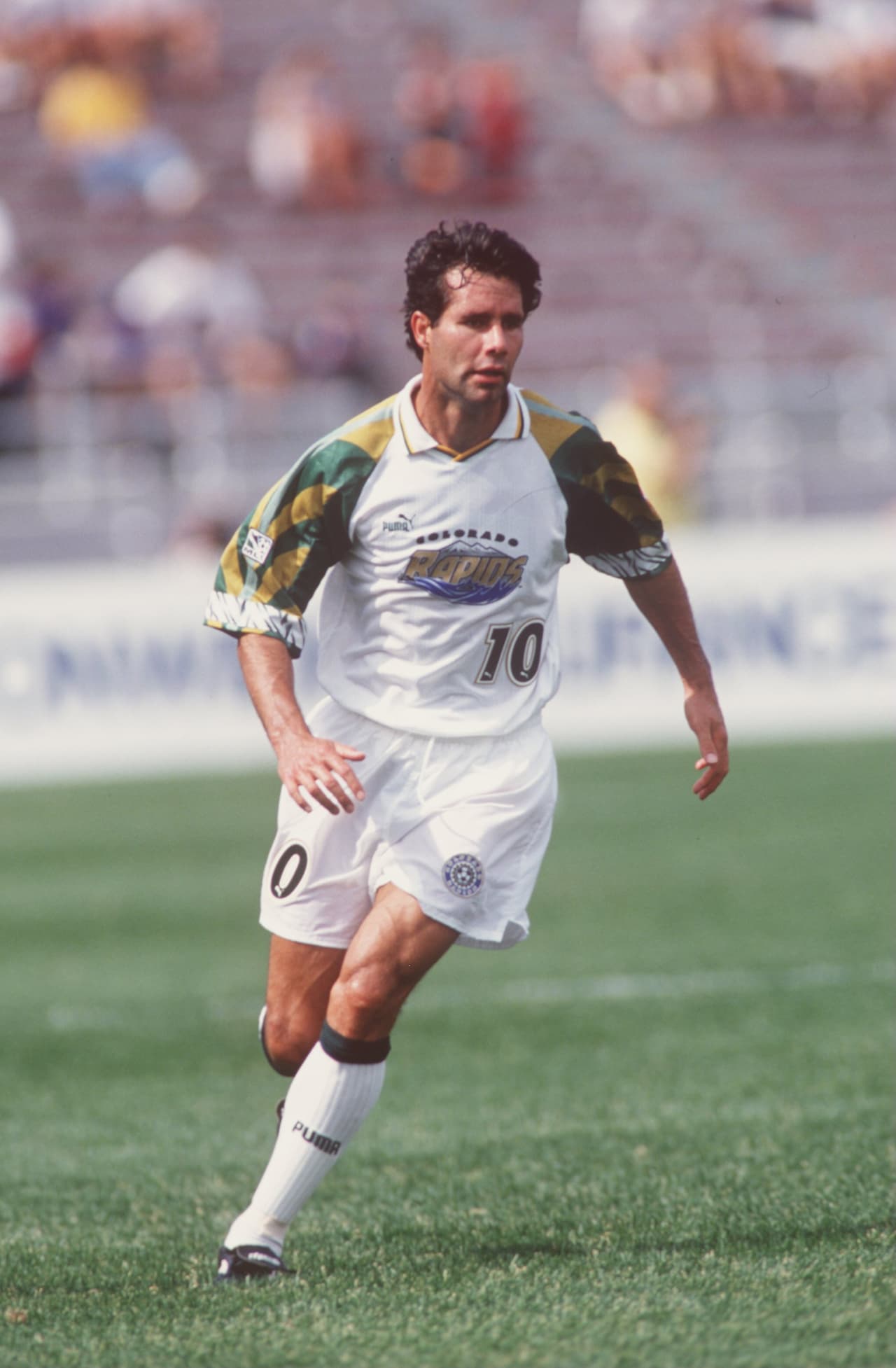 Los colores originales del uniforme no guardan ningún tipo de relación con la casaca actual.